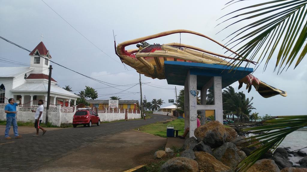 Corn Island Hostal Alal Suite North End Dış mekan fotoğraf