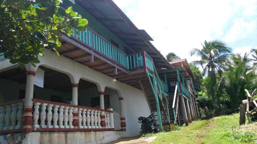 Corn Island Hostal Alal Suite North End Dış mekan fotoğraf